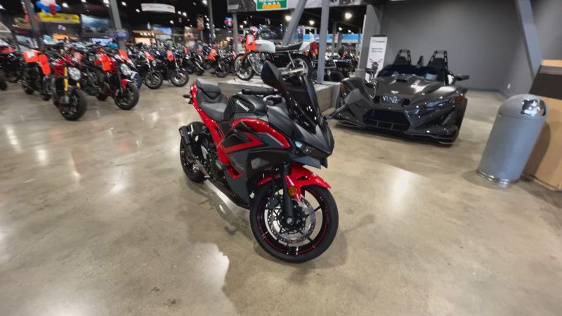 2024 Kawasaki NINJA 500 KRT SE ABS Image 3