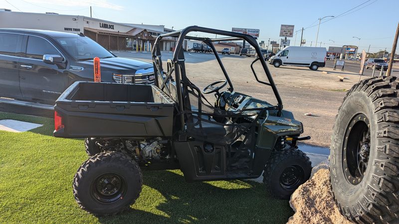 2025 Polaris RANGER 570 FULLSIZE SAGE GREEN Image 4