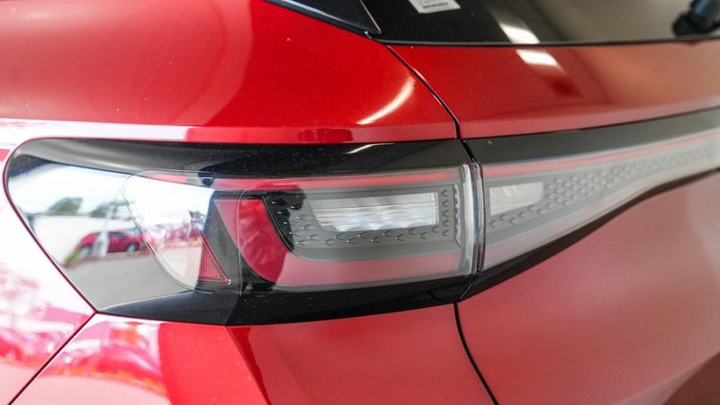 New 2025 Volkswagen ID.4 Pro SImage 8