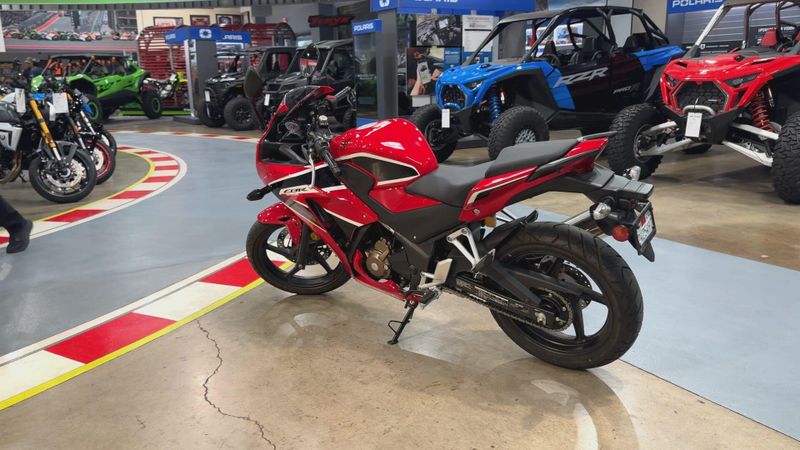Used 2019 Honda CBR300R ABS Image 2