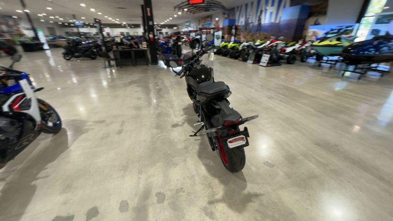 New 2026 Suzuki GSX-8TT Image 9