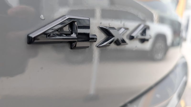 Used 2023 Jeep Compass AltitudeImage 10