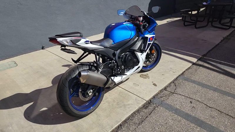 Used 2024 Suzuki GSX-R600 CA Image 3