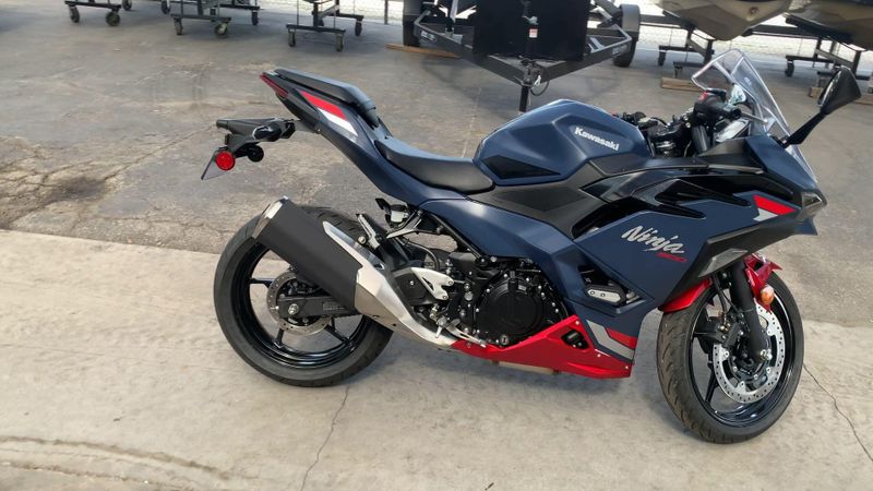 New 2026 Kawasaki NINJA 500 ABS Image 2