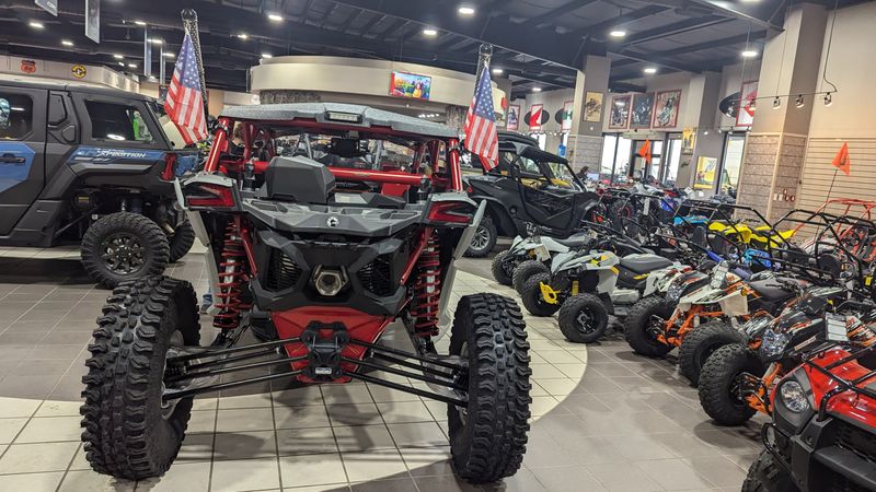 2025 Can-Am MAVERICK MAX XRS 72 TURBO RR FIERY RED AND HYPER SILVERImage 6