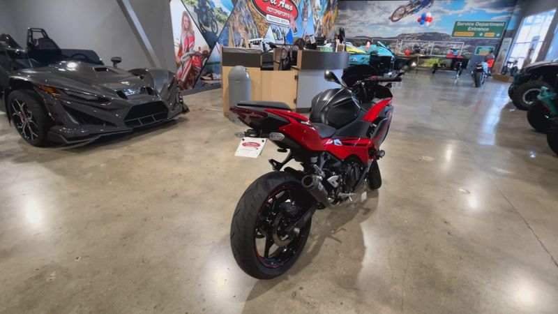 2024 Kawasaki NINJA 500 KRT SE ABS Image 8