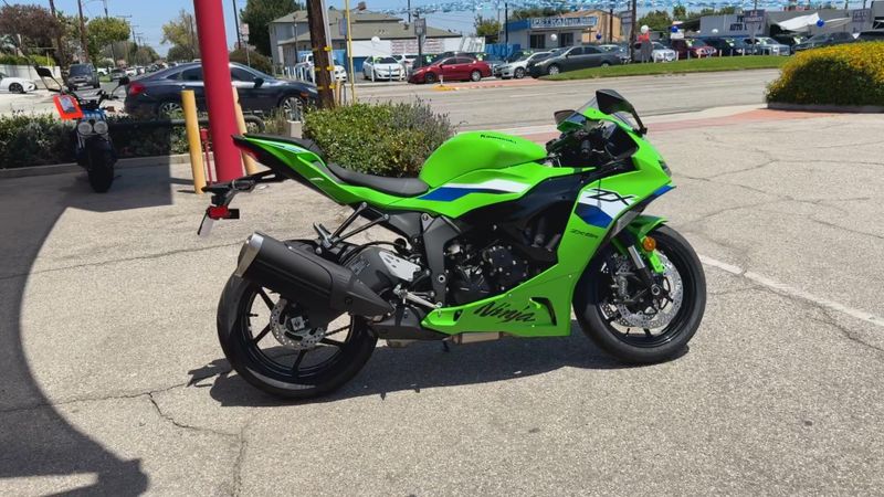 New 2026 Kawasaki NINJA ZX-6R Image 9