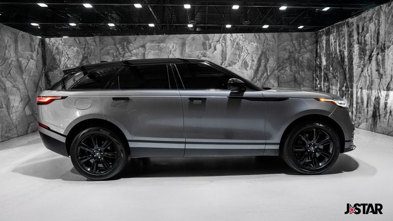 2023 Land Rover Range Rover Velar R-Dynamic S photo 25