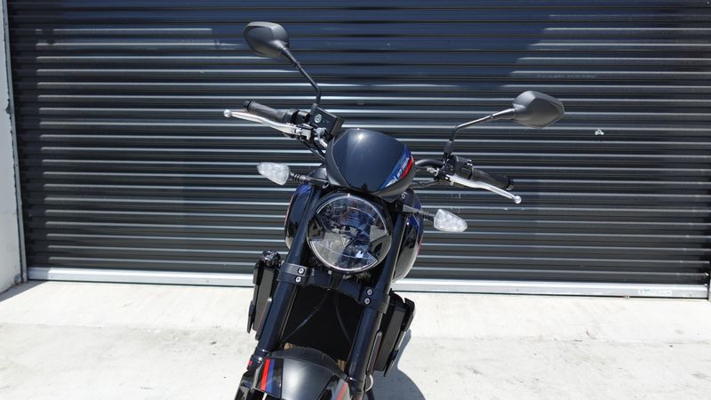 New 2026 Triumph Trident 660 Triple Tribute 