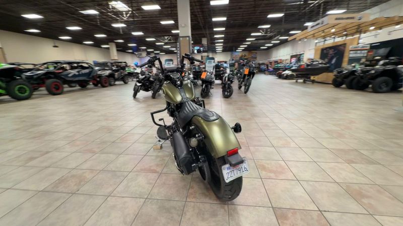 Used 2016 Harley-Davidson S-SERIES SLIM Image 7