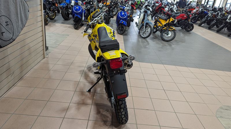 2024 Suzuki DRZ 400S BASEImage 5