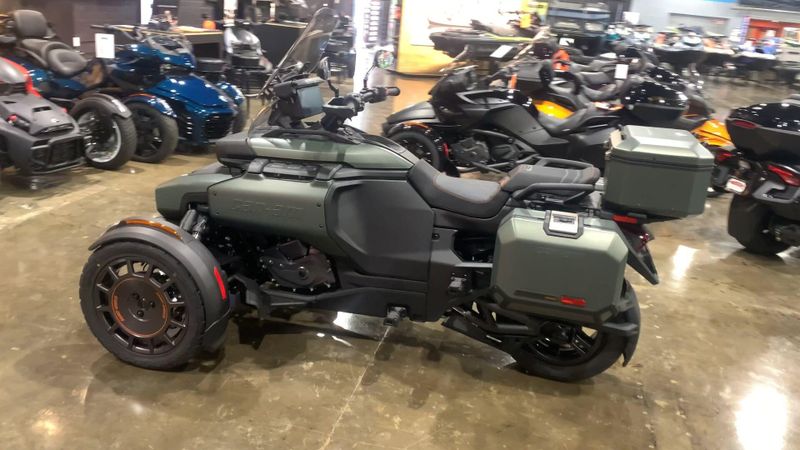 New 2026 Can-Am CANYON REDROCK Image 3