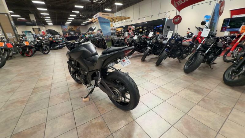 Used 2024 Yamaha MT-03 Image 7