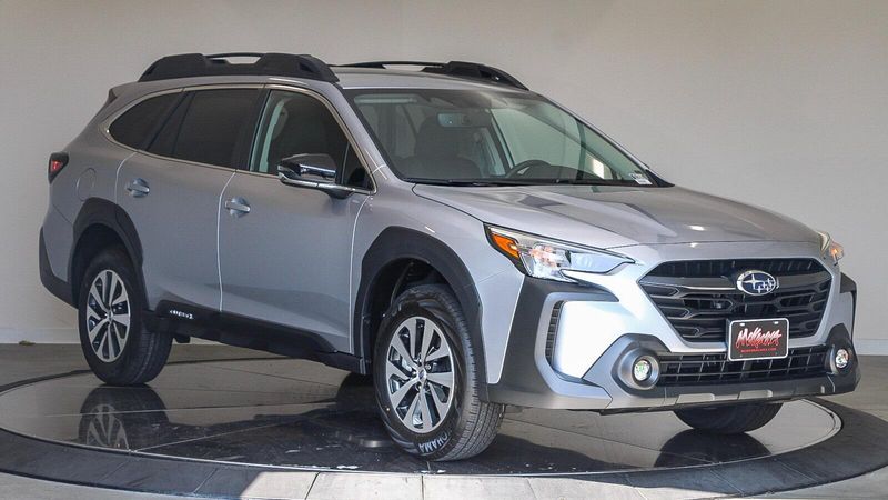 2025 Subaru Outback PremiumImage 5