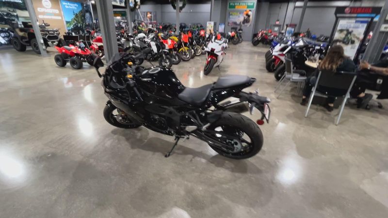 New 2026 Kawasaki NINJA ZX-4R ABS Image 6