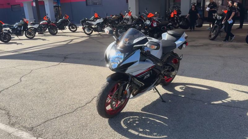 Used 2023 Suzuki GSX-R600 CA Image 4