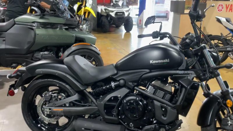 New 2025 Kawasaki VULCAN S Image 7
