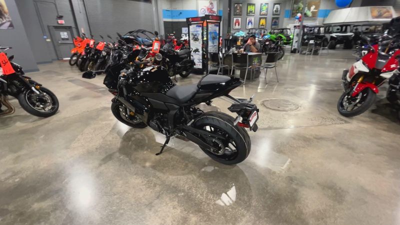 New 2026 Yamaha YZF-R3 ABS Image 6