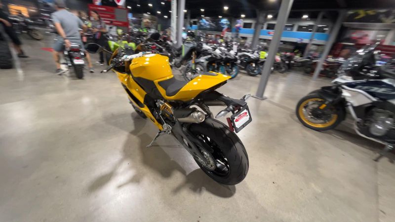 New 2026 Ducati PANIGALE V2 S Image 6