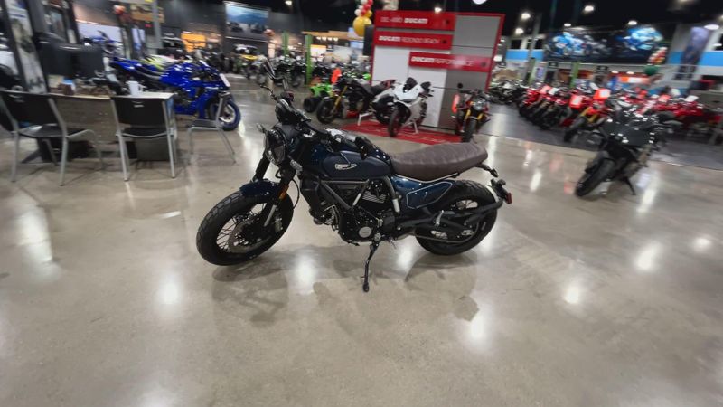 New 2025 Ducati SCRAMBLER 800 NIGHTSHIFT Image 5