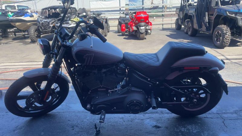 Used 2024 Harley-Davidson SOFTAIL STREET BOB 114 Image 5
