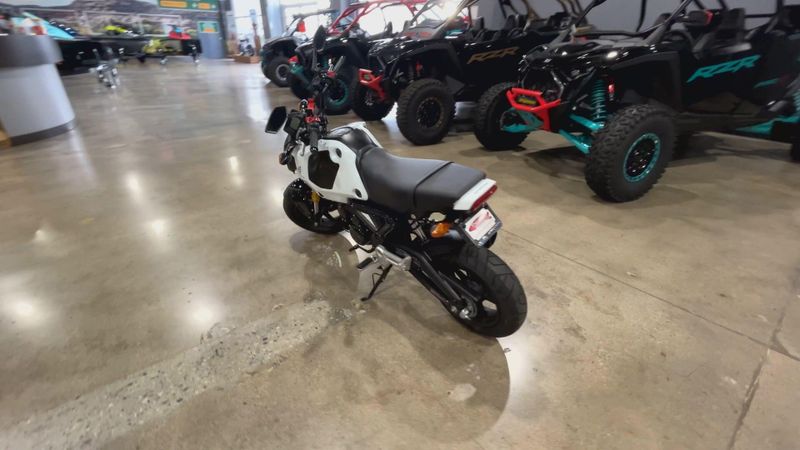 2024 Honda Grom Image 6