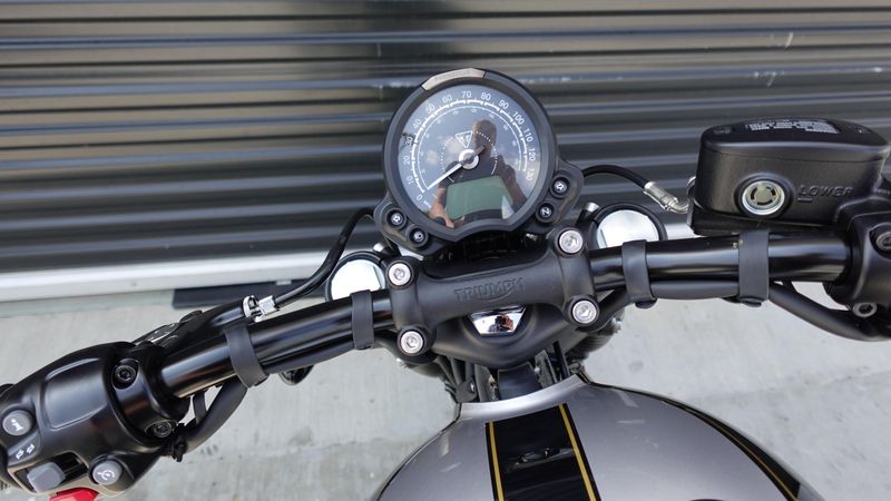 2025 Triumph Bonneville Bobber Euro 5a Base 