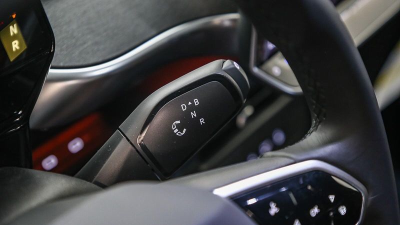 2025 Volkswagen ID. Buzz Image 21