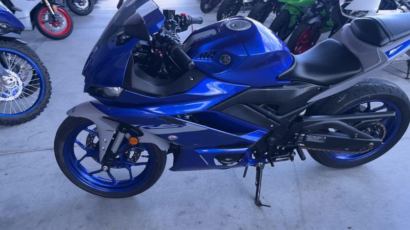 Used 2021 Yamaha YZF-R3 ABS Image 8