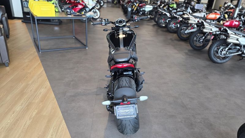 New 2025 Triumph ROCKET 3 STORM R 