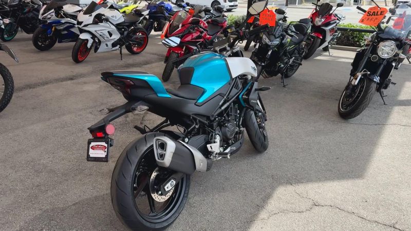 New 2026 CFMOTO 450NK Image 4