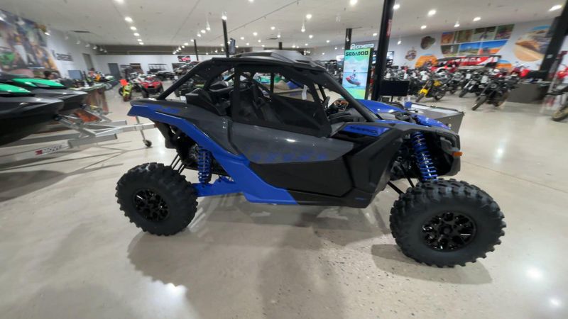 New 2027 Can-Am MAVERICK X3 RS TURBO RR Image 9