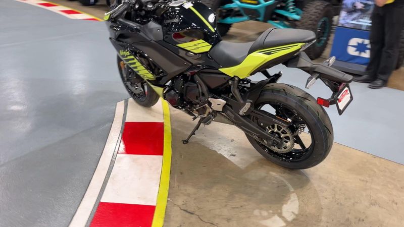 New 2026 Kawasaki NINJA 650 ABS Image 2
