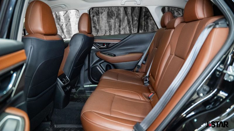 2022 Subaru Outback Touring photo 6