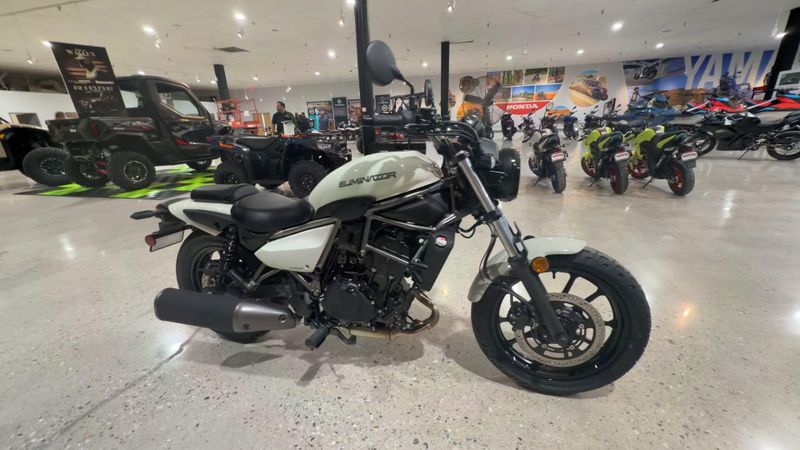 New 2026 Kawasaki ELIMINATOR ABS Image 2
