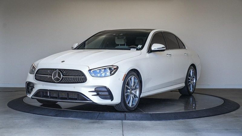 2022 Mercedes-Benz E-Class E 350Image 1
