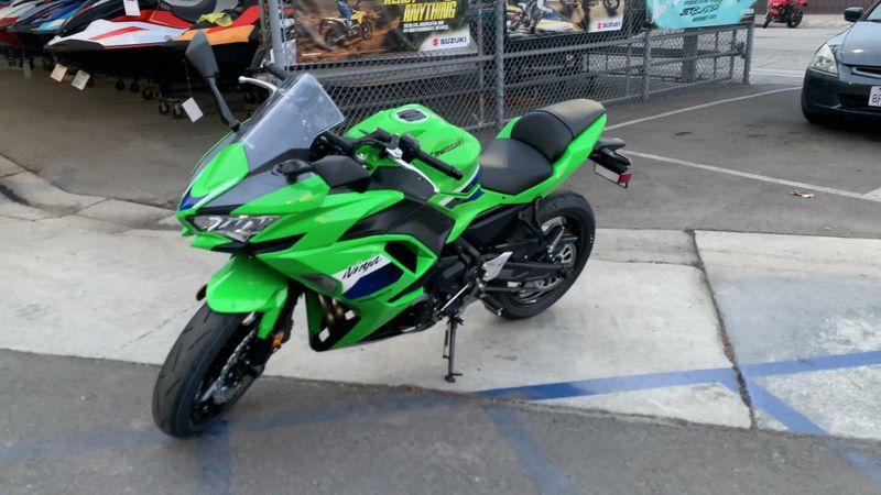New 2026 Kawasaki NINJA 650 ABS Image 5