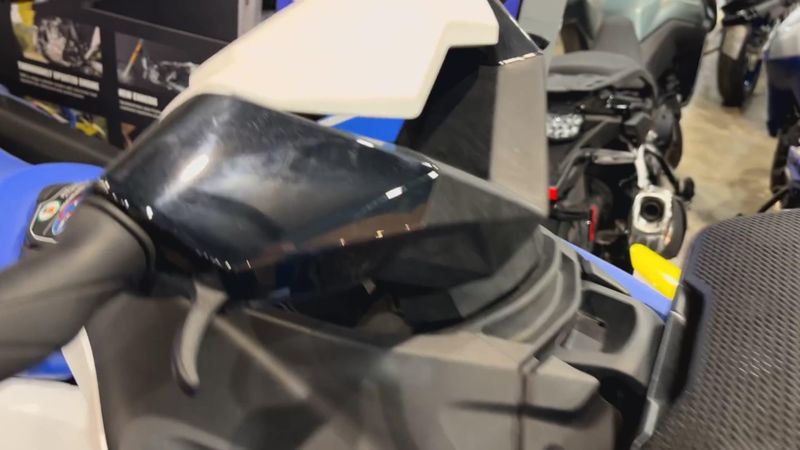 New 2025 Sea-Doo SPARK FOR 3 90 CONVENIENCE PACKAGE (SOUND SYSTEM) Image 8