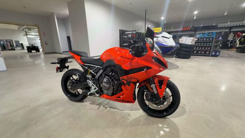 New 2026 Suzuki GSX-8R Image 5