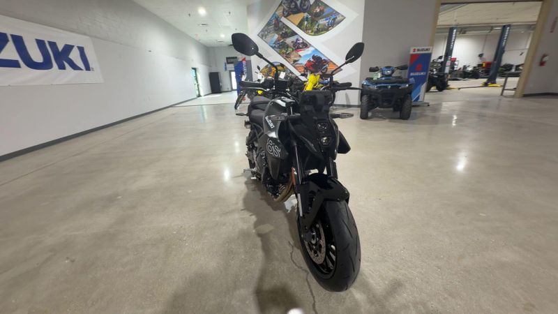 New 2026 Suzuki GSX-8S Image 3