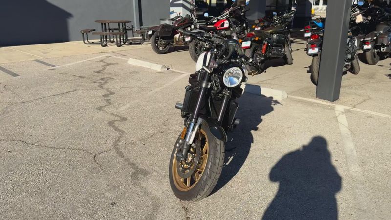 Used 2021 Yamaha XSR900 Image 3