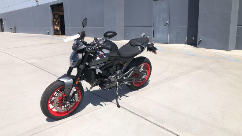 New 2026 Ducati MONSTER 937+ Image 4