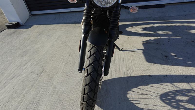 New 2025 Triumph Scrambler 900 Euro 5a Base 