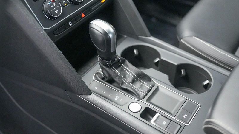 Used 2021 Volkswagen Atlas Cross Sport 3.6L V6 SE w/TechnologyImage 19