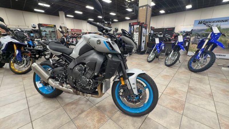New 2026 Yamaha MT-10 Image 2