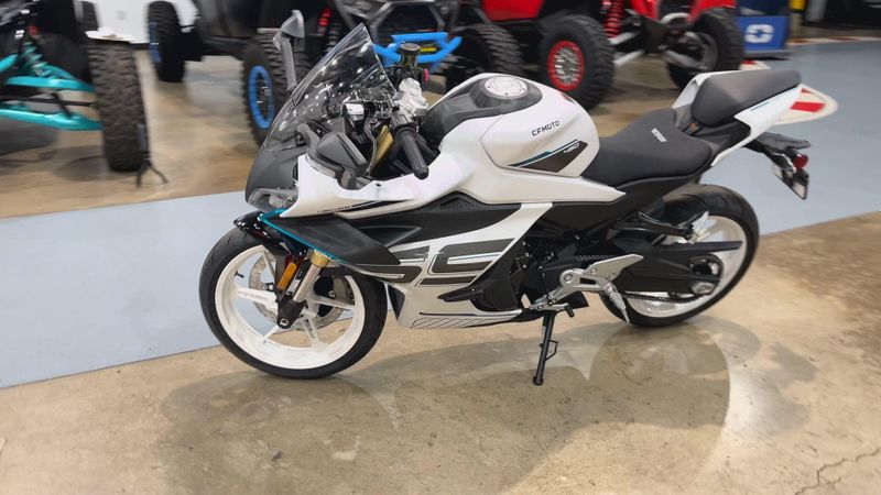New 2026 CFMOTO 450SS Image 9