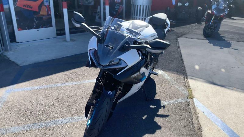 New 2025 CFMOTO 675SS Image 4