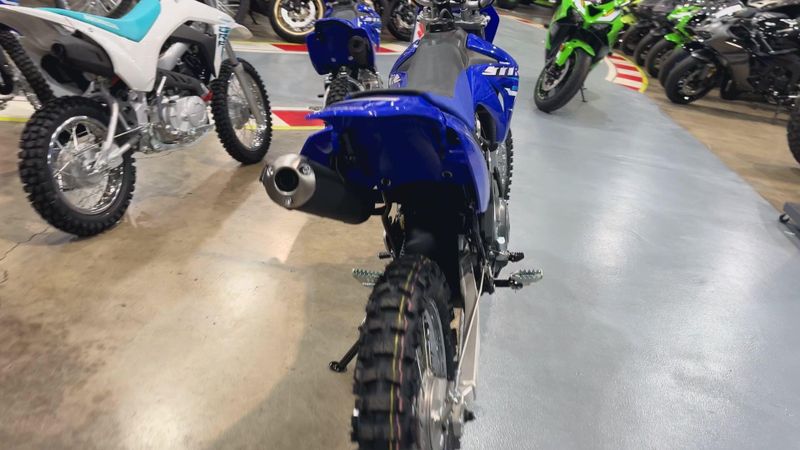 New 2025 Yamaha TT-R125LE Image 3