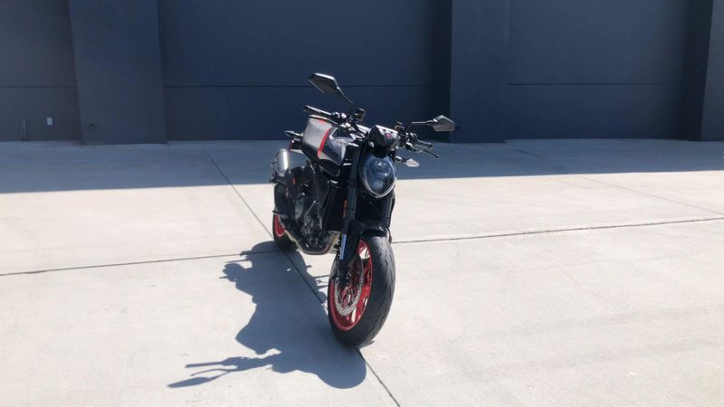 New 2027 Ducati MONSTER 896 Image 7