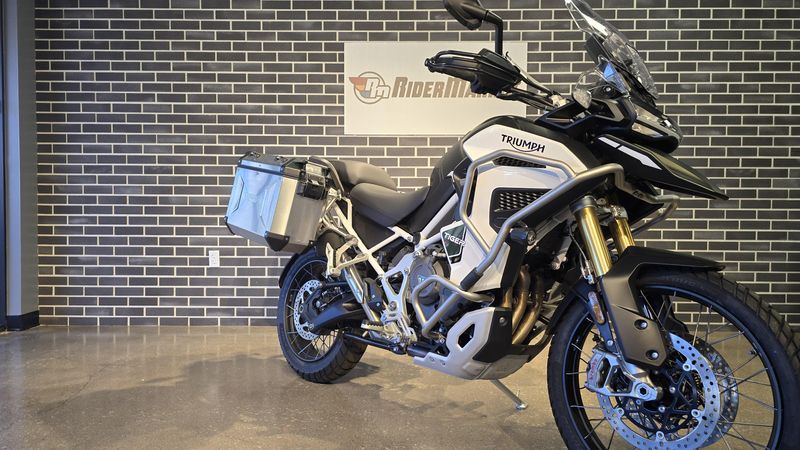 2023 Triumph Tiger 1200 Rally Explorer